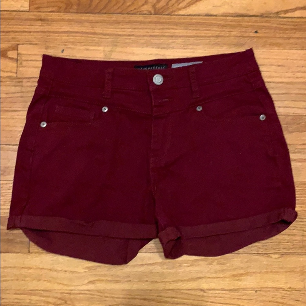 High wasted shorts